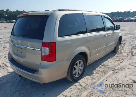 2013 Chrysler Town & Country Touring z USA, uszkodzony, nr VIN 2C4RC1BG9DR526086